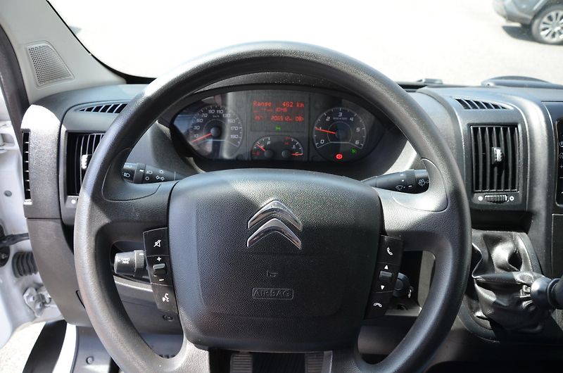 Citroën Jumper (2023) 4-35 L4H3 2.2HDi 165k TOP - fotka 7 z 13