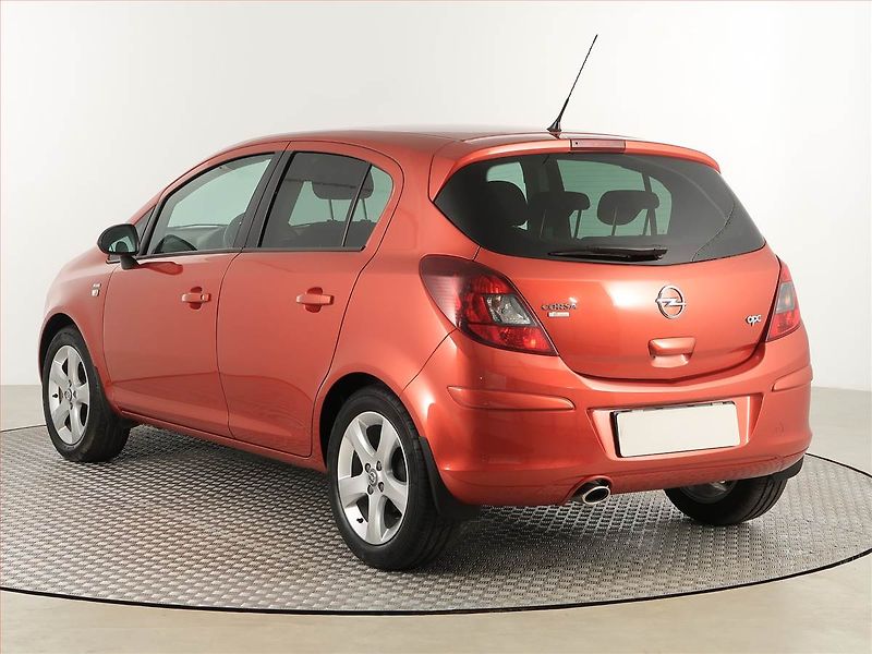Opel Corsa (2013) 1.2, Serv.kniha - fotka 4 z 17