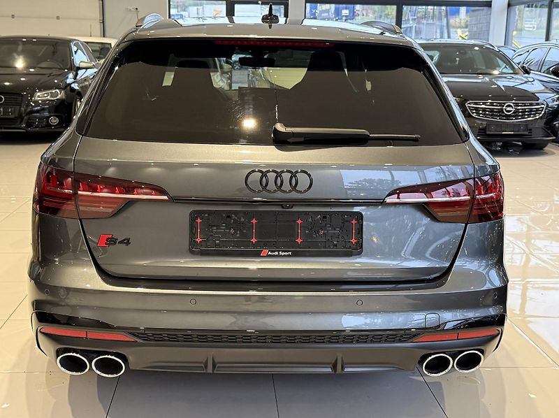 Audi S4 (2023) - fotka 7 z 41