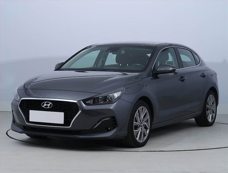 Hyundai i30 (2019) Style 1.4 T-GDI, Serv.kniha - fotka 2 z 19