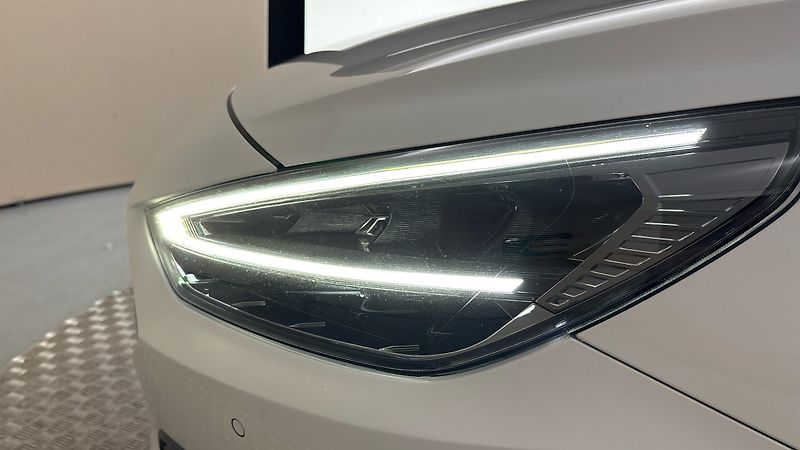 Hyundai i30 1.5 T-GDI Style Kombi - fotka 18 z 29