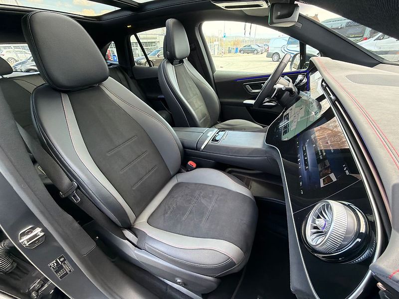 Mercedes-Benz EQE 500 AMG 4MATIC SUV - fotka 29 z 35