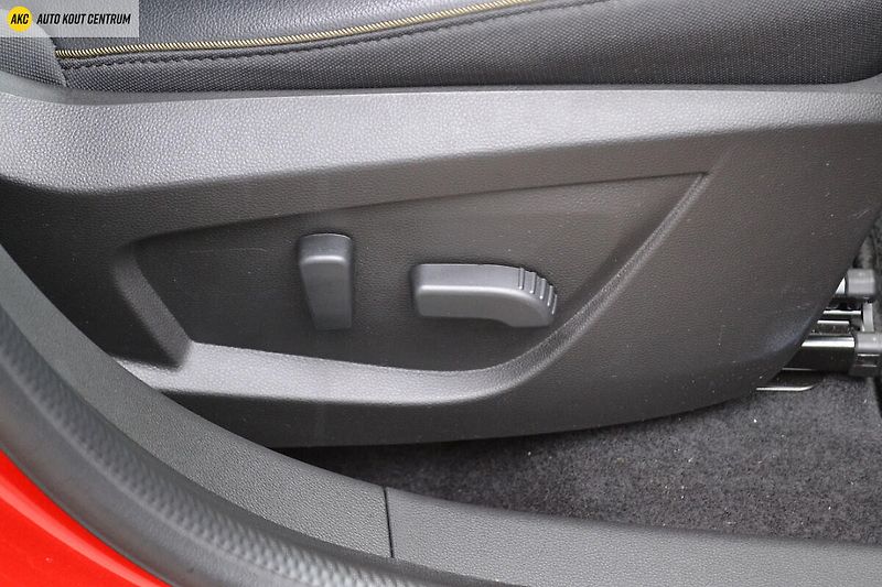 Renault Arkana Techno mild hybrid 140 EDC - fotka 13 z 56