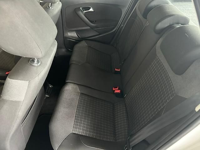 Volkswagen Polo (2016) 1,4 TDi DSG Comfortline - fotka 21 z 24