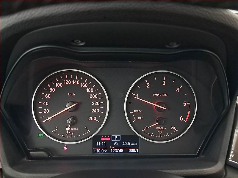 BMW X1 (2017) sDrive18d, Automat, Serv.kniha - fotka 11 z 22