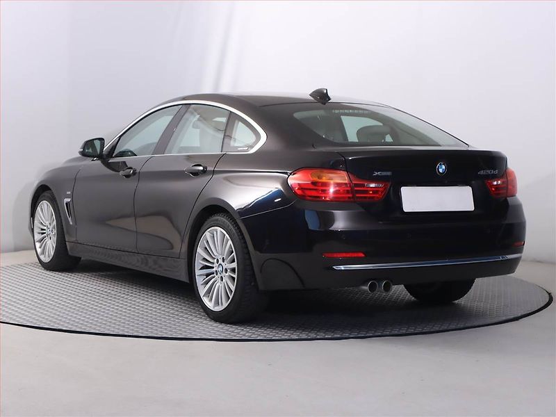 BMW Řada 4 (2016) 420d xDrive, 4X4, Automat - fotka 4 z 23