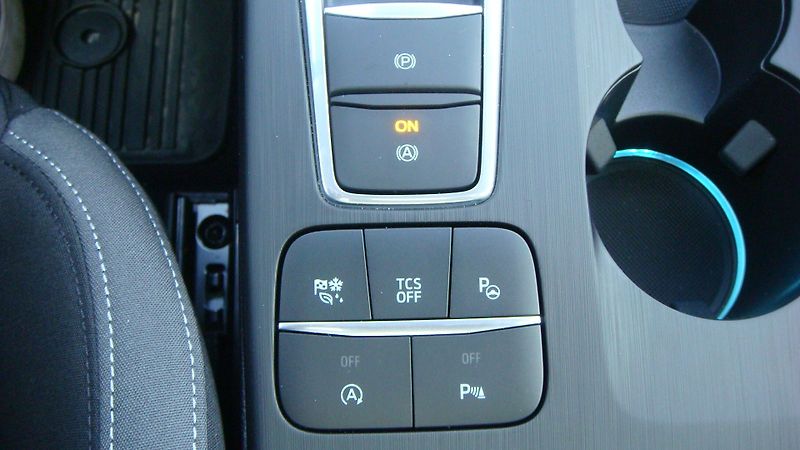 Ford Focus (2018) Trend Edition Plus 1.0EcoBoost - fotka 29 z 30