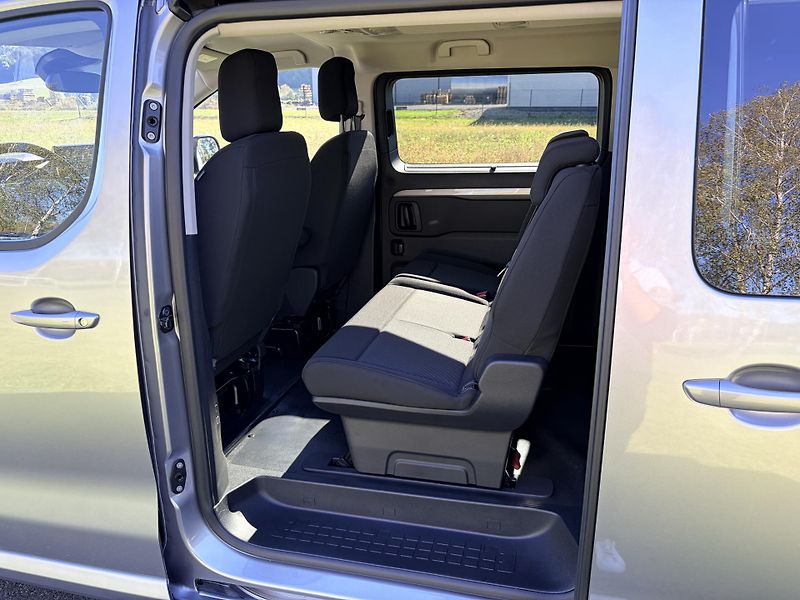 Toyota ProAce Verso 2.2 132KW 8 MÍST, 8AT, L2 - fotka 40 z 46