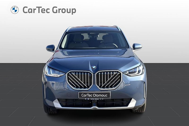 BMW X3 20 xDrive - fotka 4 z 10