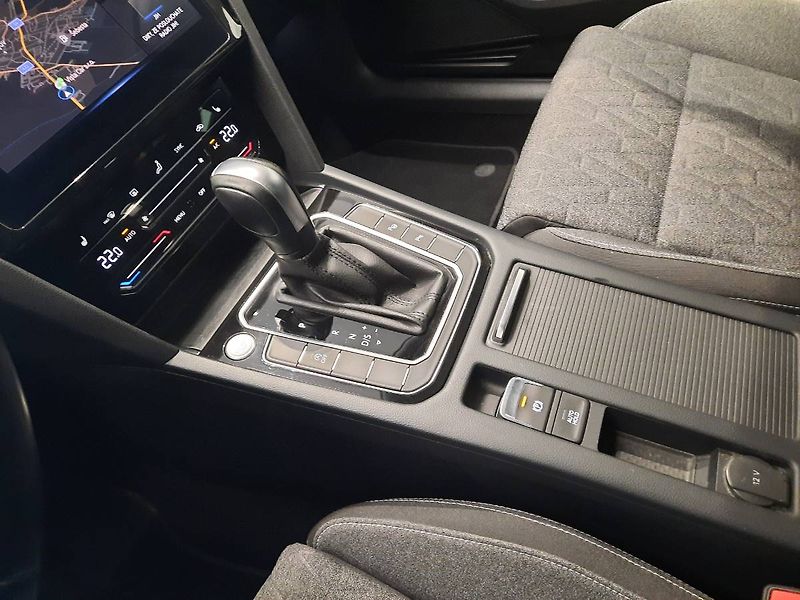 Volkswagen Passat Variant (2023) Business 2.0 TDI (110kW/150k) - fotka 13 z 30