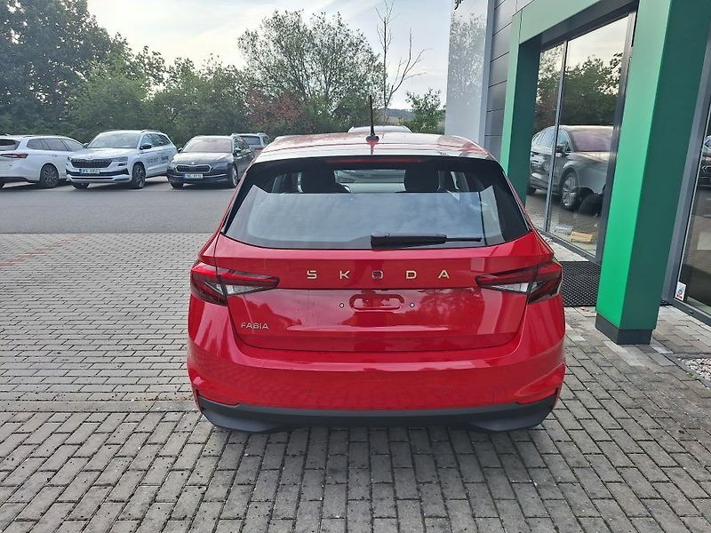 Škoda Fabia Classic 1,0TSI 70kW - fotka 6 z 11