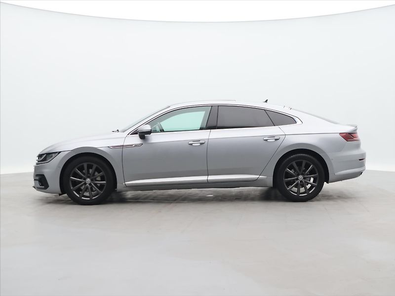 Volkswagen Arteon 2,0 TDi DSG R-line Pano - fotka 4 z 28