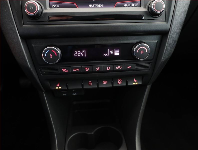 Seat Toledo (2017) 1.0 TSI, Serv.kniha, Tempomat - fotka 10 z 18