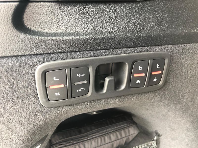 Audi Q7 3,0 TDI Quttro - fotka 29 z 30