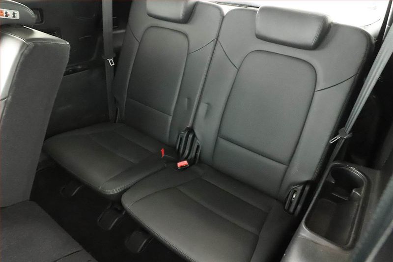 Hyundai Santa Fe (2016) 2.2 CRDi Blue, 4X4, Automat - fotka 13 z 20