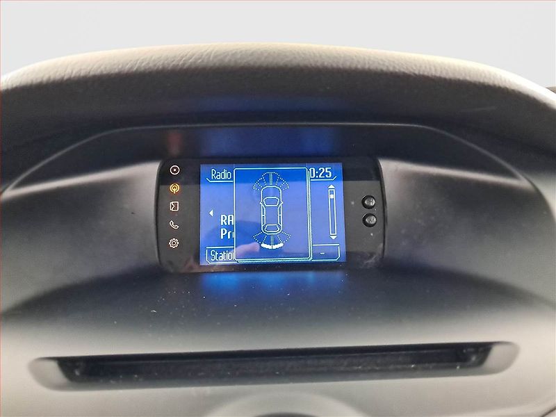 Ford Focus (2012) 1.6 TDCi, po STK, Tažné - fotka 18 z 18