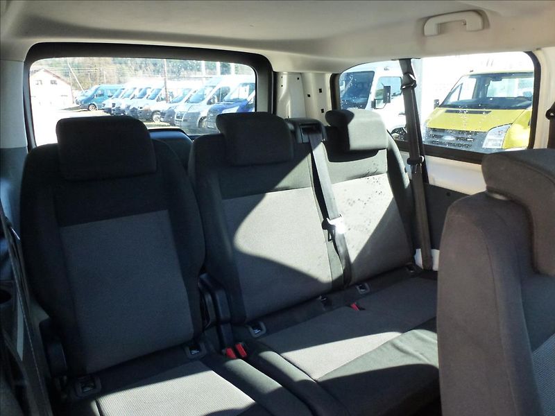 Citroën SpaceTourer 1,5 BHDI L2 Long 8míst TZ klim - fotka 25 z 49