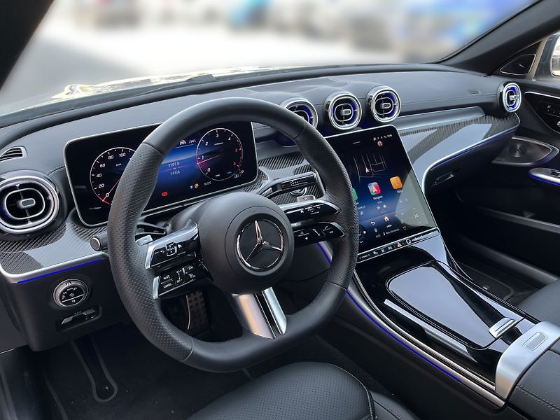 Mercedes-Benz Třídy C C-Třída 220 d 4MATIC kombi AMG - fotka 10 z 18
