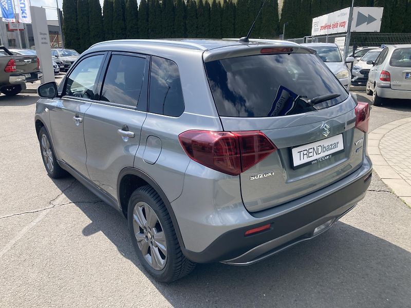 Suzuki Vitara (2024) 1,5 Hybrid Premium AT - fotka 5 z 5
