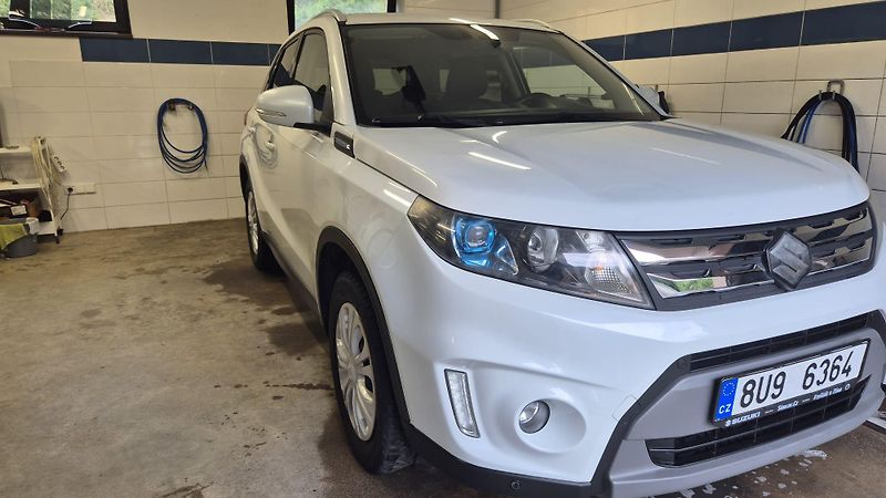 Suzuki Vitara 1.6 16V  COMFORT 4x4 - fotka 1 z 13