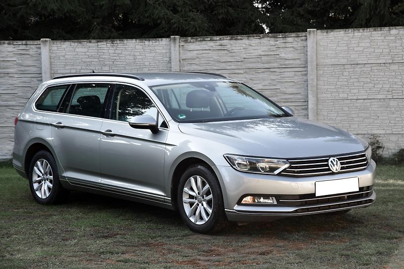 Volkswagen Passat 2.0 TDi CR DSG COMFORTLINE, TZ - fotka 6 z 50
