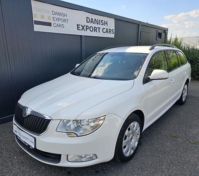 Škoda Superb 1.4 TSI 92 kW,TAŽNÉ,SERVISKA - fotka 1 z 50