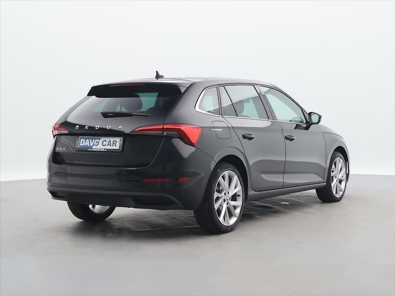 Škoda Scala 1.6 TDI  CZ Style Matrix LED - fotka 7 z 28