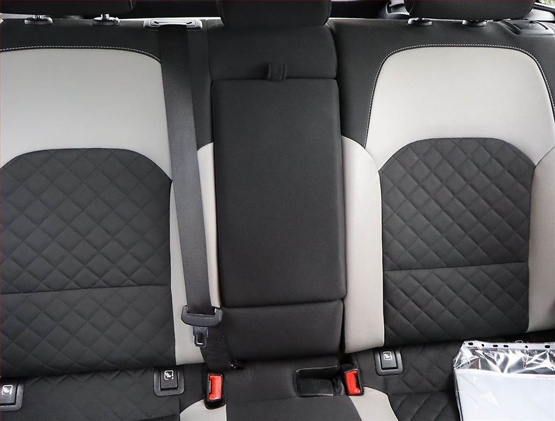 Kia Pro_Ceed (2020) 1.4 T-GDI, Automat, Serv.kniha - fotka 10 z 15