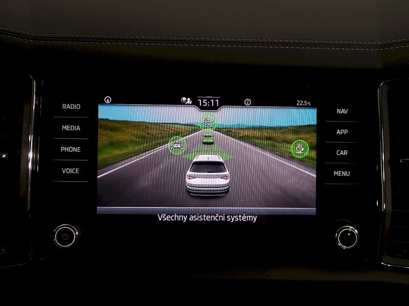 Škoda Kodiaq (2022) AMBITION 1.5TSI 110KW DSG TAŽN - fotka 24 z 37