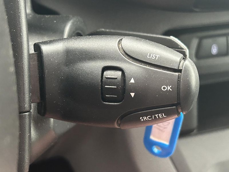 Toyota ProAce 2.0 D Active - fotka 16 z 22