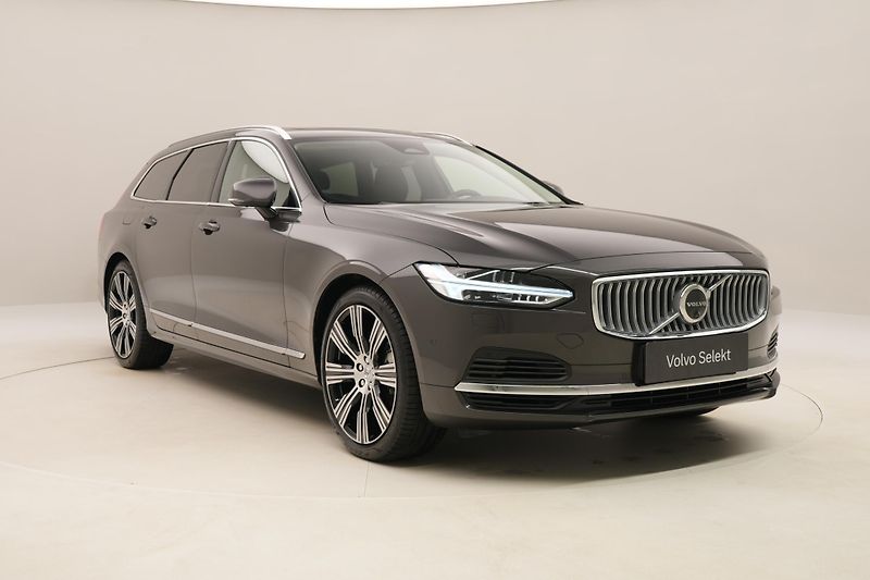Volvo V90 T8 AWD RECHARGE BRIGHT ULTRA - fotka 15 z 58