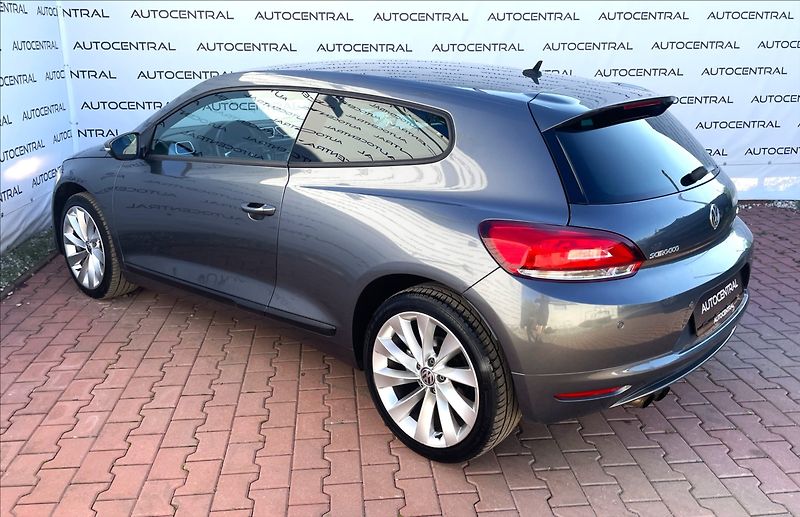 Volkswagen Scirocco 1,4 TSi,90kW,SPORT,serv.kn.,ST - fotka 6 z 23
