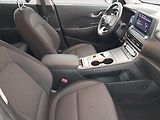 Hyundai Kona (2022) Electric 39 kWh, SoH 100% - náhled 9