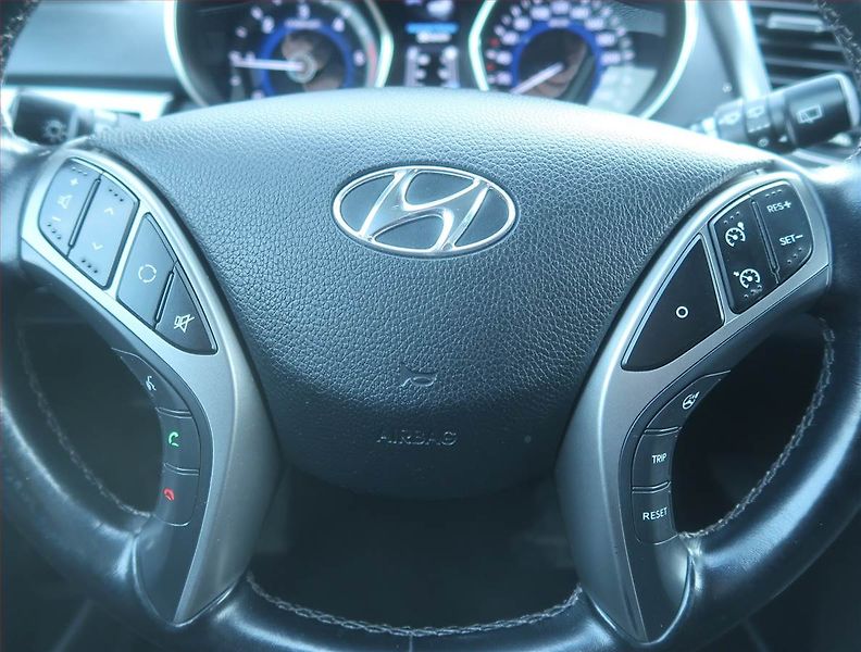 Hyundai i30 (2013) 1.6 CRDi, Serv.kniha, Tempomat - fotka 15 z 15