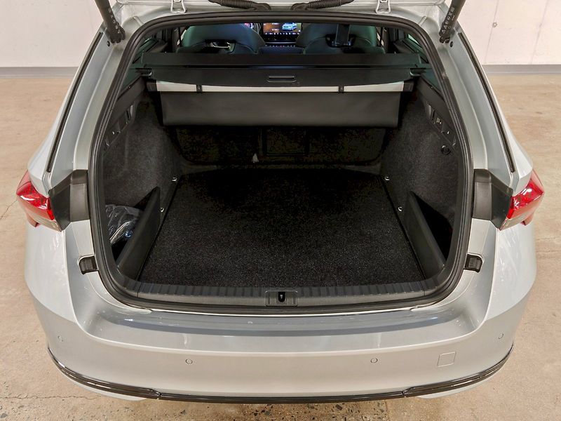 Škoda Octavia (2025) Combi 2.0 TDI 110 kW DSG Sport - fotka 27 z 30