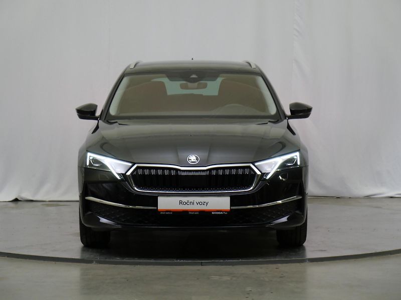 Škoda Octavia - fotka 4 z 28