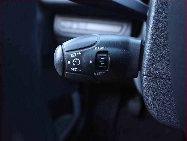 Peugeot 208 (2012) 1.2 PureTech, Serv.kniha - fotka 17 z 17