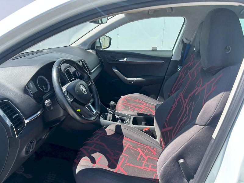 Škoda Karoq (2018) AMBITION TSI 1.5/110KW 6MP - fotka 13 z 28
