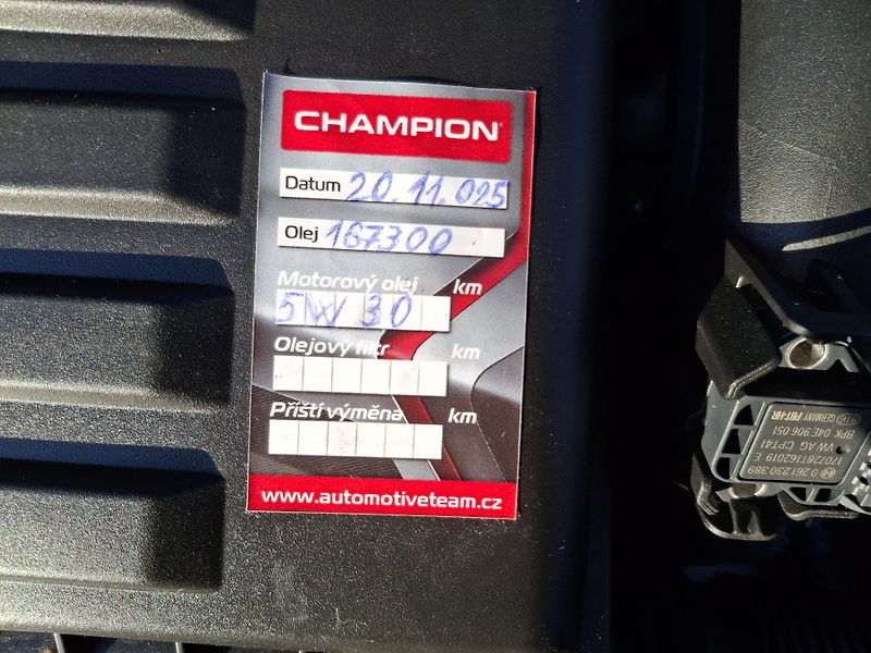 Škoda Octavia 1.4TSI 110 kw servisní histori - fotka 28 z 42