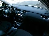 Škoda Octavia 2,0 TDI AUTOKLIMA - náhled 37