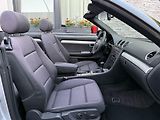 Audi A4 (2002) 2.4i 125kW  MANUÁL!! - náhled 9