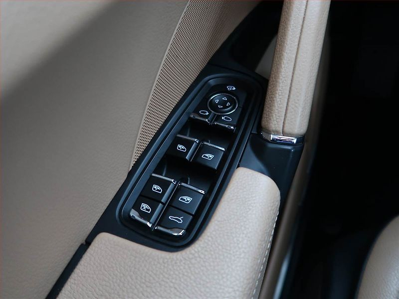 Porsche Cayenne (2016) S Diesel - fotka 16 z 24