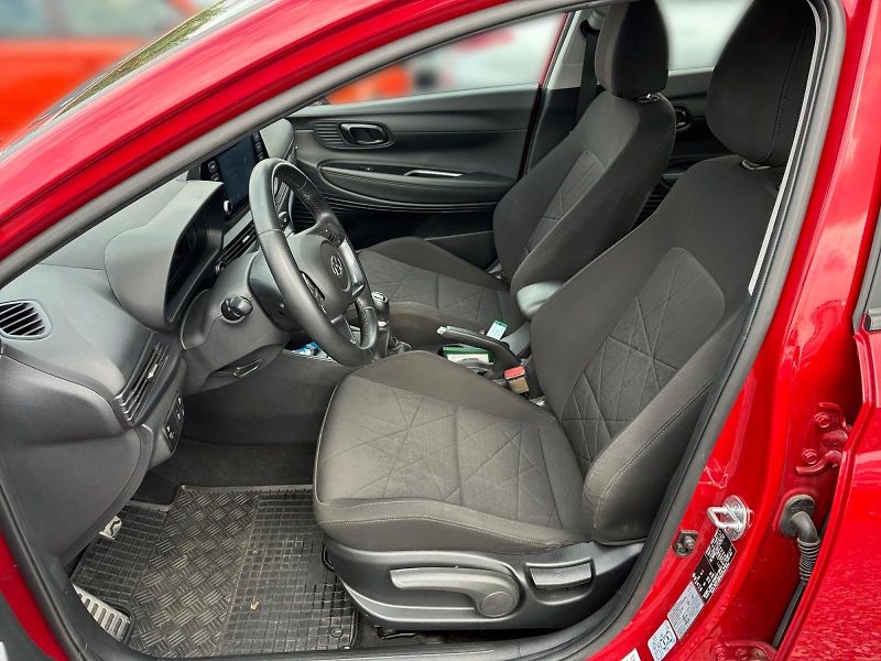 Hyundai Bayon (2024) SMART 1.2 61kW CZ DPH - fotka 7 z 11