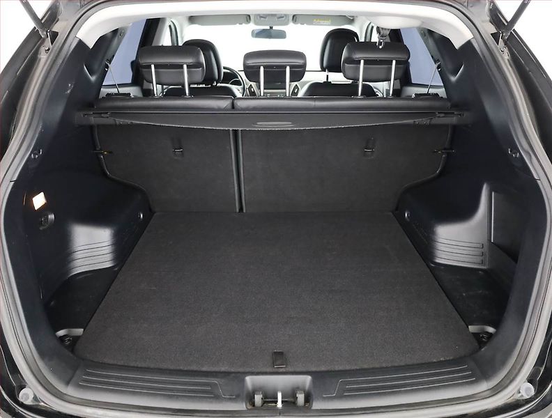 Hyundai ix35 (2014) 1.6 GDI, Serv.kniha, Tempomat - fotka 17 z 18