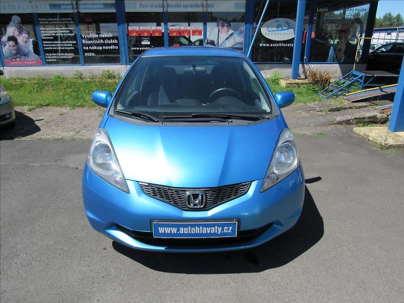 Honda Jazz 1,2 i-VTEC 66kW - fotka 2 z 25