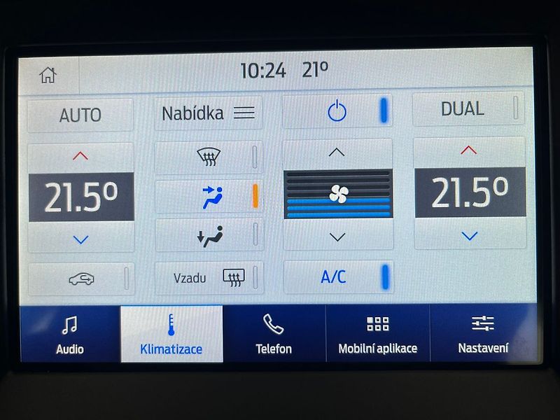 Ford Galaxy 2.5 HEV TITANIUM 7 míst - fotka 14 z 44