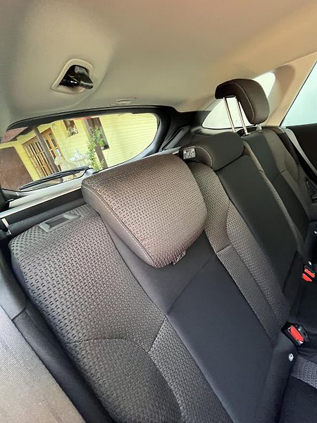 Subaru Outback (2023) - fotka 14 z 14