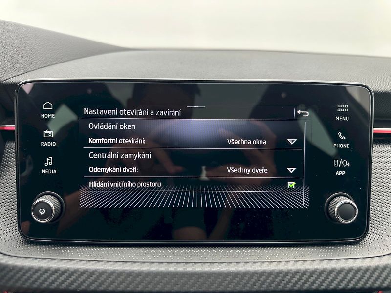 Škoda Kamiq (2025) 1,0 TSI / 85 KW / DSG / Monte - fotka 15 z 30