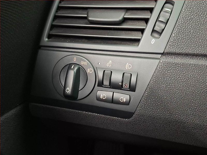 BMW X3 (2006) 2.0d, 4X4, Tempomat - fotka 15 z 16
