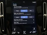 Volvo XC40 T4 INSCRIPTION AUT - náhled 35